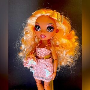 Georgia Bloom: rainbow high